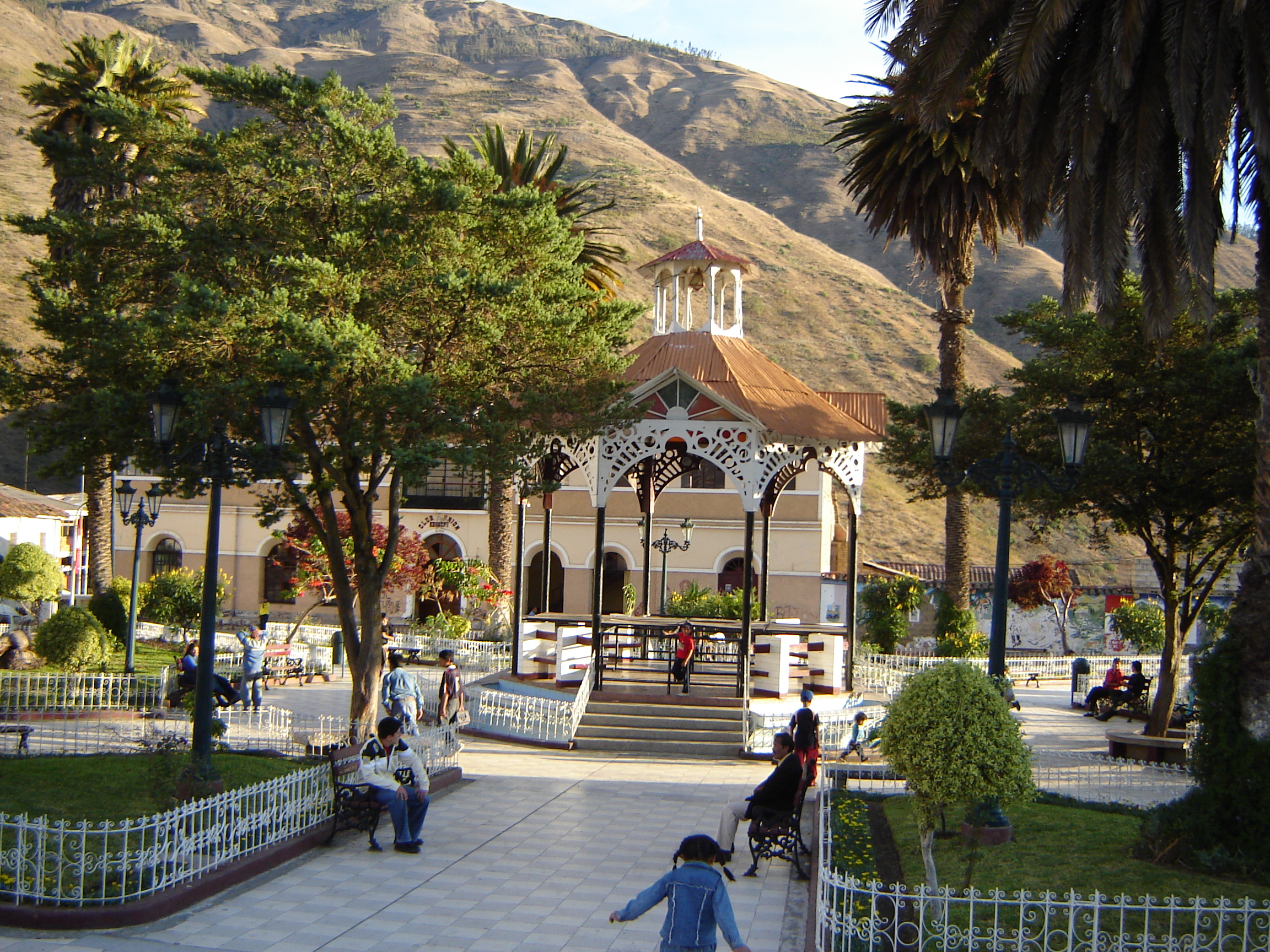 plaza_apurimac